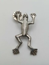 Tree Frog Vintage Pin Genuine USA Pewter 1996 Barker Silver Frog - $24.55