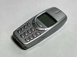 For Parts Nokia 3390b Silver Very Rare - For Collectors - $12.17