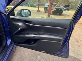 2018 Toyota Camry OEM Front Right Door Trim Panel Black LE90 Day Warranty! Fa... - £64.57 GBP