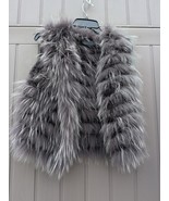 ALICE &amp; OLIVIA RACCOON AND RABBIT FUR  VEST LINED SIZE MEDIUM - $155.71 CAD