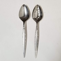 2 Oneida Community Stainless Venetia Serving Solid and Slotted Pierced Spoon Set - £8.53 GBP