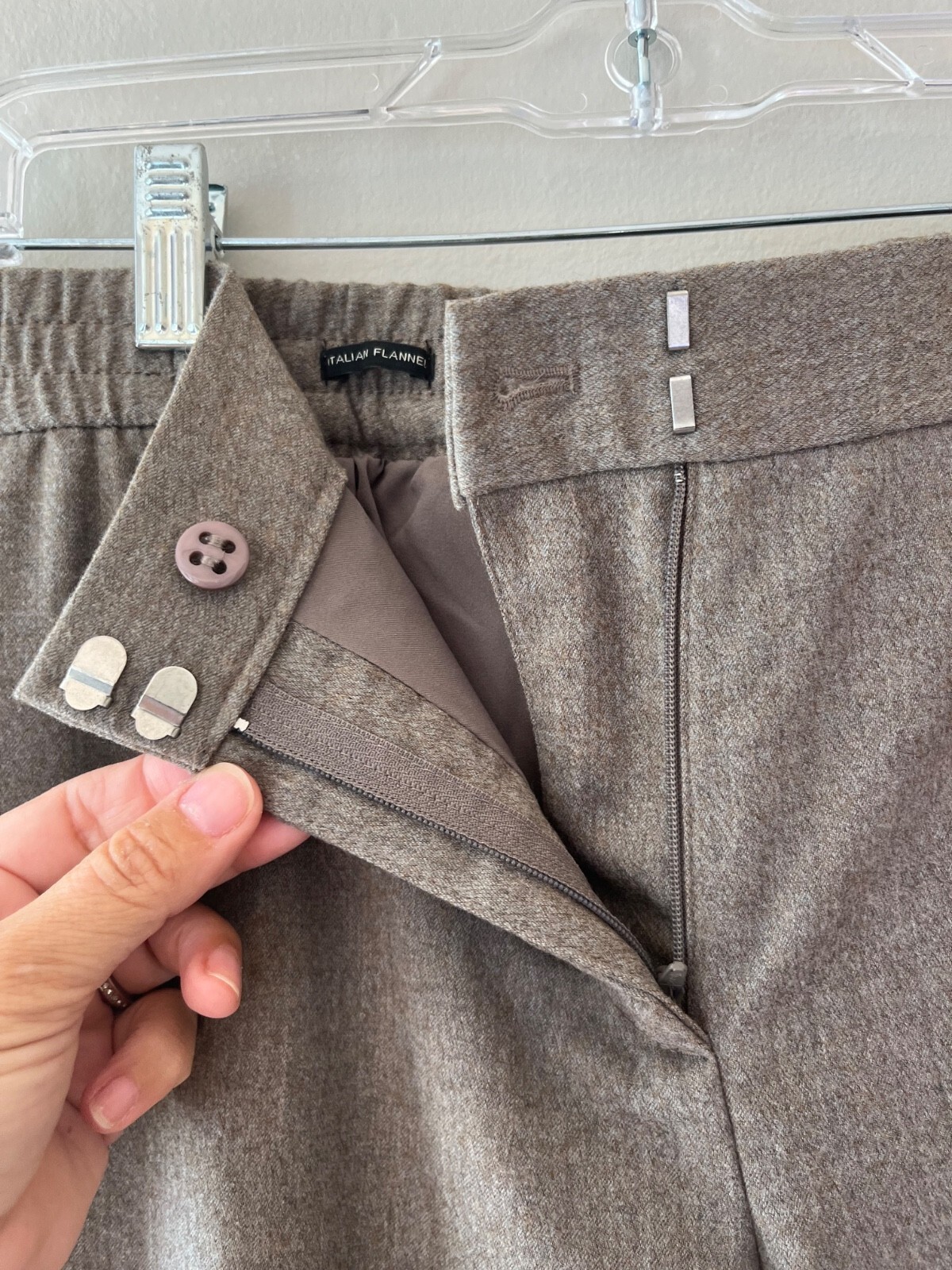 Talbots Sz 8 Luxe Italian Wool Flannel Lined Pants Mid Rise Elastic Waist Item image 3