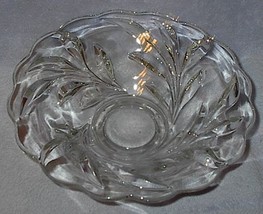 Old Vintage Heavy Crystal Deep Press Cut Leaf Pattern Bowl - £15.63 GBP