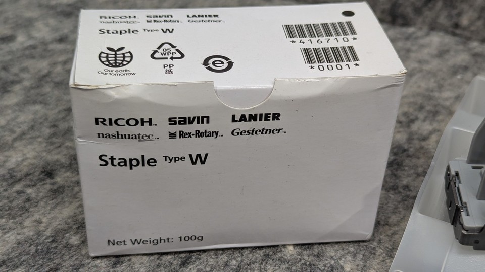 New Genuine Ricoh Type W Staple Cartridge w/ Holder (2,000 staples) 416710 Item image 2
