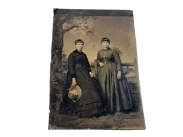Vintage Tintype Photograph Two Young Women (twins?) Vintage Dresses, Hat - £7.91 GBP