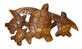 HAND CARVED WOODEN SEA TURTLE FAMILY ART WALL SCULPTURE PLAQUE - $24.69