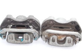 03-06 INFINITI G35 COUPE FRONT LEFT & RIGHT BRAKE CALIPERS PAIR Q6223 image 2