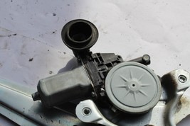 2009-2013 TOYOTA MATRIX REAR RIGHT WINDOW REGULATOR DOOR MOTOR R1967 image 9