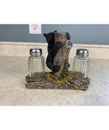 Tree Hugging Bear Salt And Pepper Table Centre Piece - $20.35 CAD