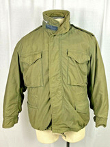 US M-65 Military Coat Man&#39;s Field With Hood WITH LINER Green M Vietnam Era Parka - £105.27 GBP