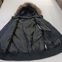 GAP Vest Women’s Black Medium Puffer Removeable Hoodie Primaloft Zip Up Pockets image 9