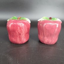 Hand Painted Ceramic Apples Salt &amp; Pepper Shaker Set Red with Green Leaves Vint - £7.38 GBP