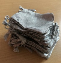 25 Pc Raw Silk Jewelry Pouch Bag gland cordon de mariage faveur de fête ... - £21.19 GBP
