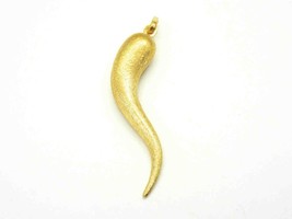 Italian Cornicello Horn Luck Pendant 18k Yellow Gold Brushed Satin Finish - £412.36 GBP