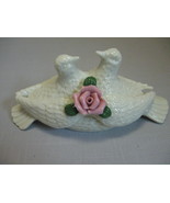 Trinket Box Porcelain Love Dove Pair With Upraise Rose & Leaves - $9.95