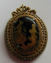 Vintage Victorian Signed Florenza Couple Gold/Black Brooch/Pin 1 .75&quot; x 1.25&quot; - £31.09 GBP