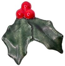 Christmas Holly Brooch Pin Vintage Green Red Berry Festive Mother Mom Gi... - £6.24 GBP