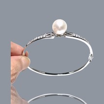 Fascinating 11mm Natural White Edison Cultured Round Pearl Handmade 7.5&quot; Bangle - £113.32 GBP