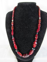 Vintage Agate Bead Necklace Red White Blue Striped Beads - $10.51 CAD