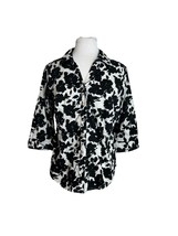 212 Collection Womens Blouse Size Petite Medium Black White Floral Butto... - $14.85