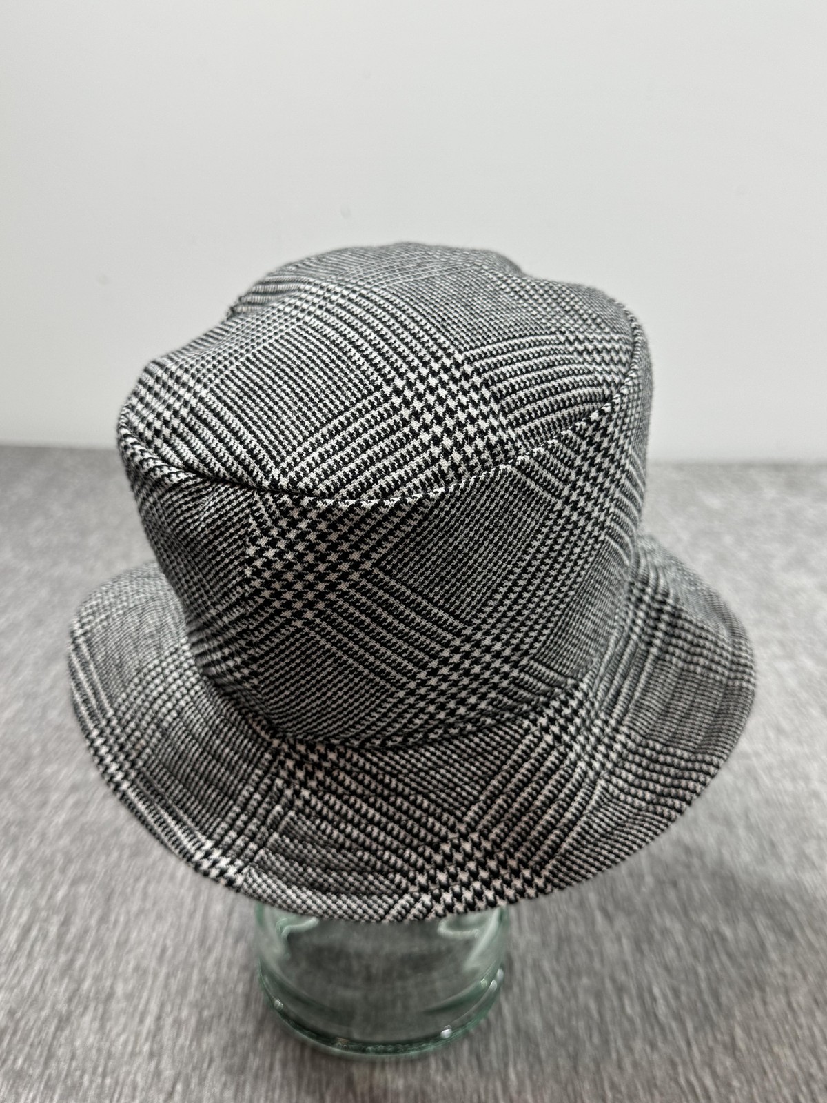 Nordstrom Hat Bucket Fitted Mens One Size Black White Glen Plaid Made in Italy Item image 4