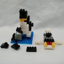 *Uncounted* Nano Blocks Emperor Penguin - $169.16 MXN