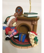 Trevor Bears By The Fireplace Christmas Ornament Opening Gifts - £5.29 GBP