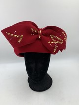 Vintage Oscar De La Renta Ladies Red Wool Felt Hat with Gold Color Accents Bow - £49.45 GBP