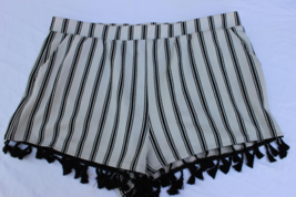 Womens Hot Kiss Striped Shorts Ivory &amp; Black With Tassels Size Xl Elastic Waist - £8.01 GBP