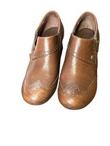 Born Women Boots Wingtip Ankle Heels Bootie Side Zip Leather Brown Size ... - $29.69