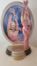 Marilyn Monroe Diamonds &amp; Pearls Collection A Girls Best Friend Statue Plate NEW - £31.60 GBP