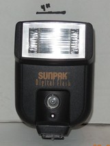 Sunpak DS-20 Auto Bounce Digital Flash - $33.81