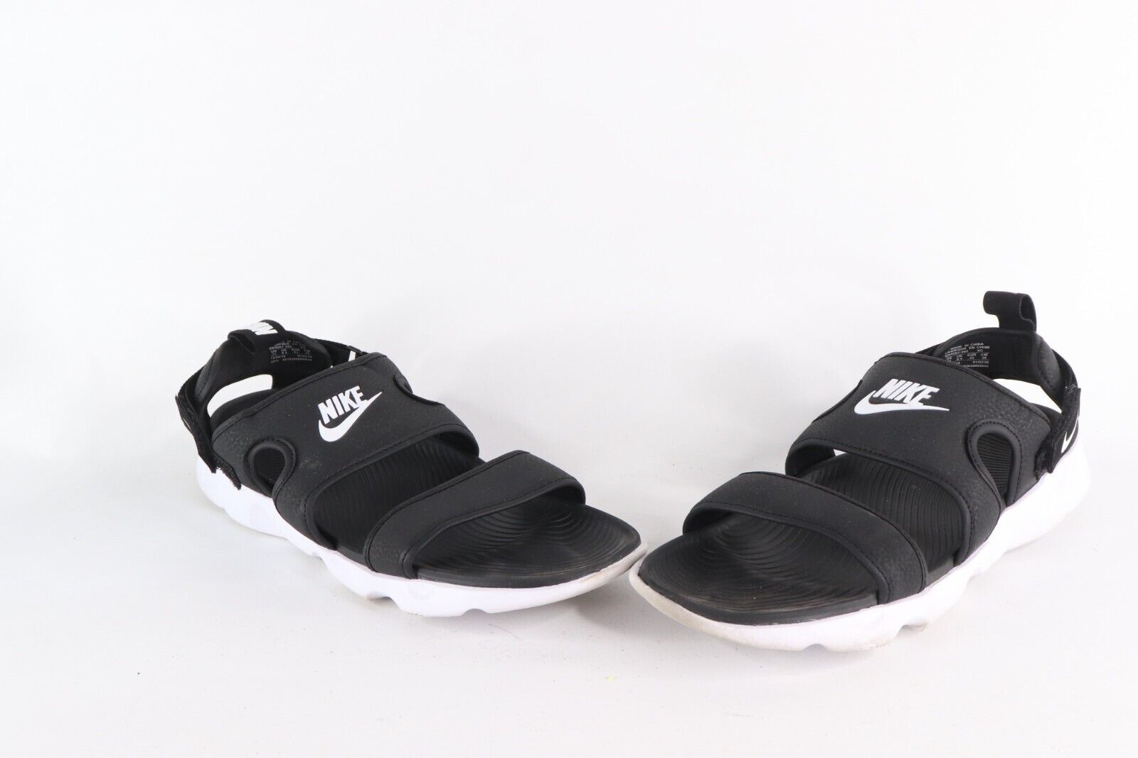 Primary image for Nike Womens Size 11 Owaysis Spell Out Swoosh Sandals Shoes Black CK9283-002