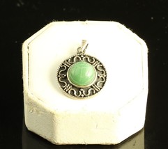 Vintage Sterling Silver Round Carved Swirl Beads Green Jade Pendant 1&quot; - £35.80 GBP