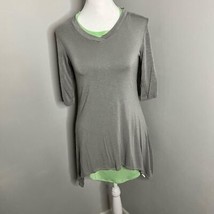 Logo by Lori Goldstein 2 top bundle green tank top with grey overtop siz... - $21.77