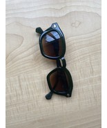 T Henri Vernon (shamrock color) sunglasses Unisex - $1,250.00