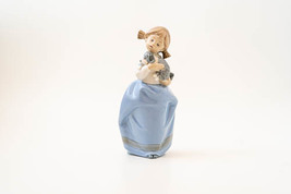 Nao Lladro Figurine Girl with Dog - £30.89 GBP