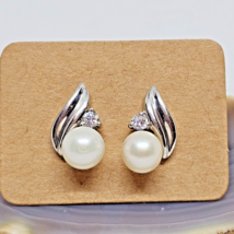 Signed 925 Sterling Silver Pearl &amp; CZ Pierced Earrings Studs Cubic Zirconia - £19.99 GBP