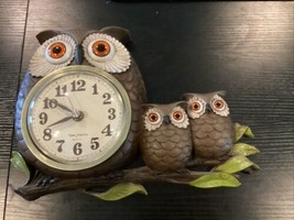 New Haven Quartz Plastic Burwood Owls Decor Wall Clock Vintage Free Ship... - $44.55