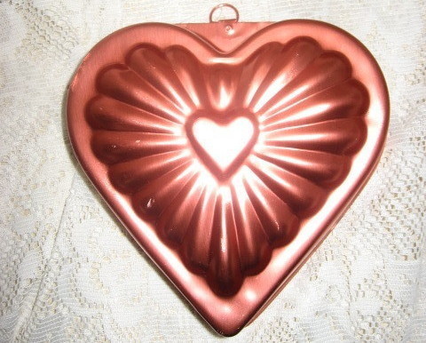 Aluminum- Copper Color- Heart Mold-Mirro MFG - USA - $7.00