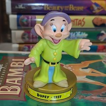 McDonald&#39;s Happy Meal Toy Disney 100 Years of Magic Dopey 2002 - £3.93 GBP