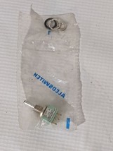 MTE 106E Aclo Toggle Switch- 6 Amp 125 Watt - New Old Stock - $176.94 MXN