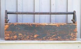 Primitive Carpenter&#39;s Wooden Tool Box Caddy Tote Rustic Wood Metal Tag 910 - £176.00 GBP