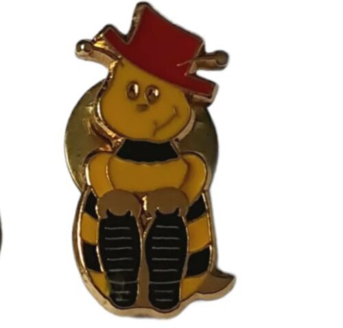 bumblebee Pin Badge - $4.17