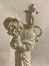 Vintage Antique Chinese White Statue, Blanc de Chine Chinese Figurine - £46.54 GBP