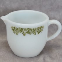 Pyrex Corelle Crazy Daisy Spring Blossom Cream Pitcher - $9.79