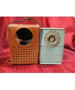 Philco Transistor pocket Radio blue Model T50-124 , With Leather Case - $49.49