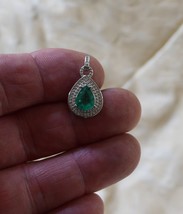 Earth Mined Emerald, 1.75 carats. Appraised by Independent Master Valuer  $960US - £375.22 GBP