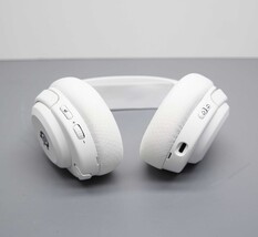 SteelSeries Arctis Nova 5P Wireless Gaming Headset for PS5, PS4 - White image 7