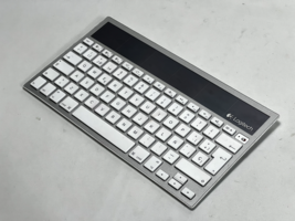 Logitech K760 Wireless Keyboard Solar - £27.14 GBP